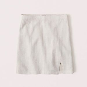 SOLD A&F Cream Linen-Blend Mini Skirt